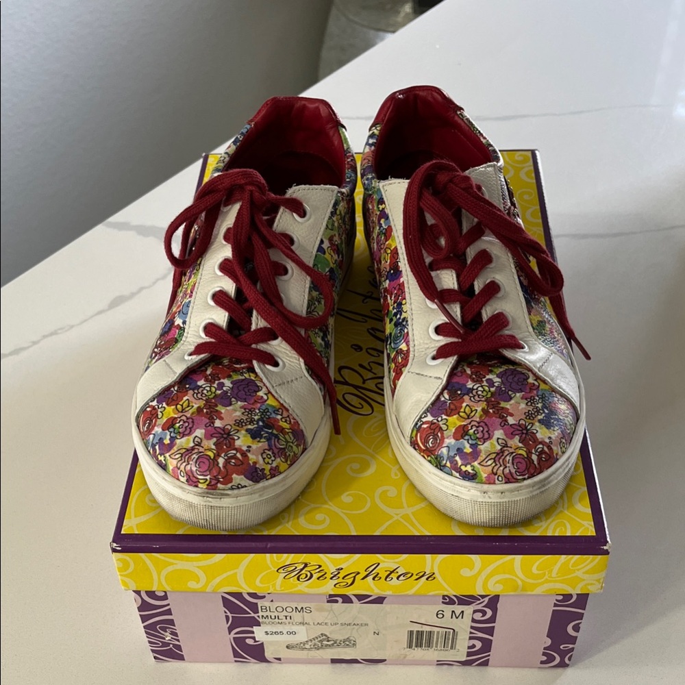 Brighton Bloom heart ❤️ sneakers floral pattern ,leather